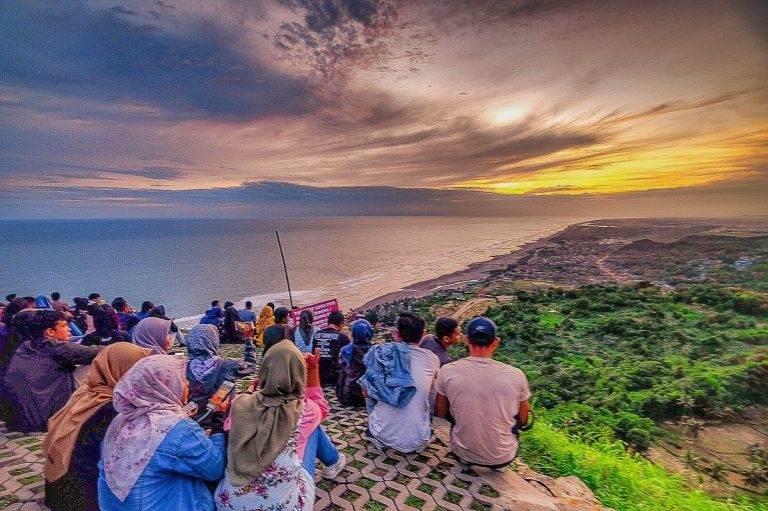 wisata parangtritis jogja